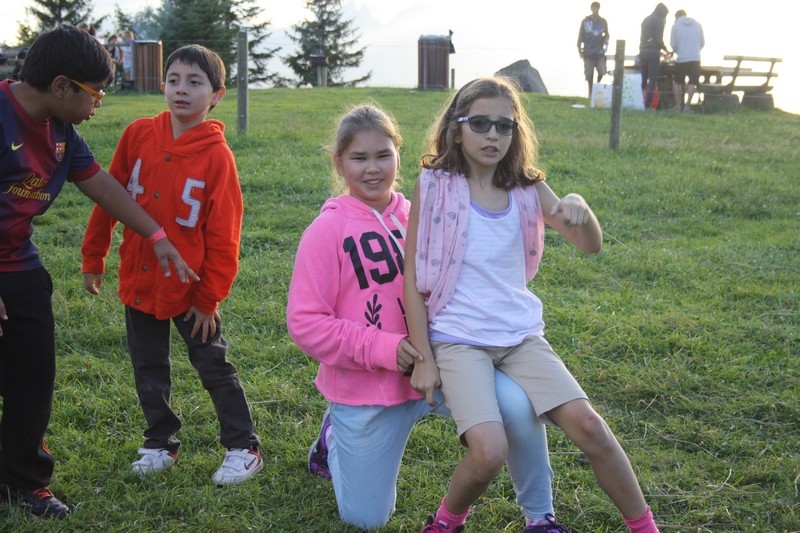 Village Camps International Summer Camp Leysin, Switzerland 2026-07-27 https://www.villagecamps.com/journals_admin/images/703-14-campfire (39).jpg